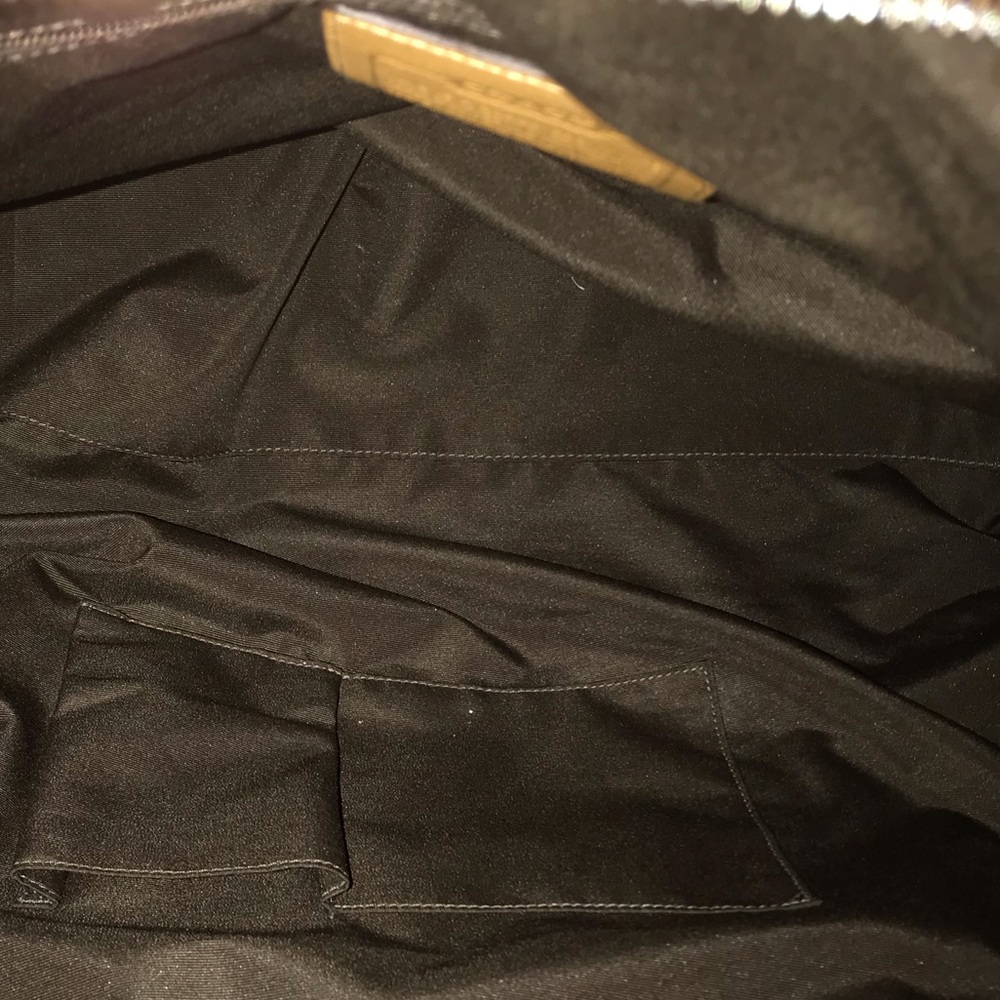 Duffle Bag - Picture 5 of 7